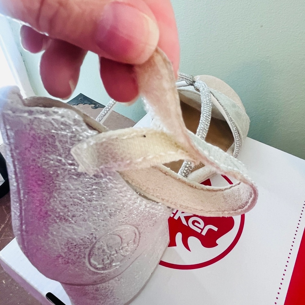 Rieker Women's Elegant White Heels - Picture 5 of 11